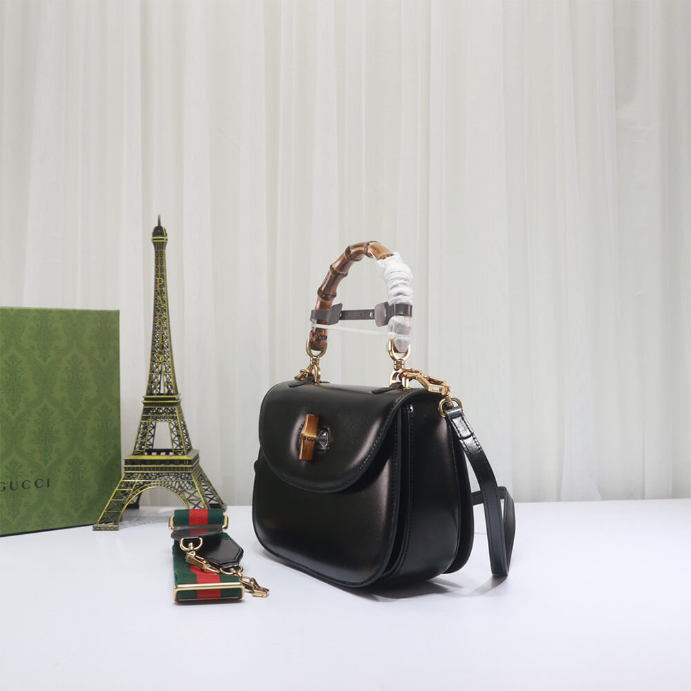 G*u*i bamboo 1947 medium top handle bag(tax-free grade)
