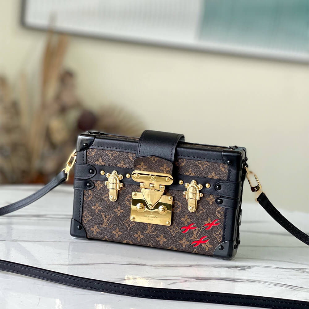 LV PETITE MALLE EAST WEST