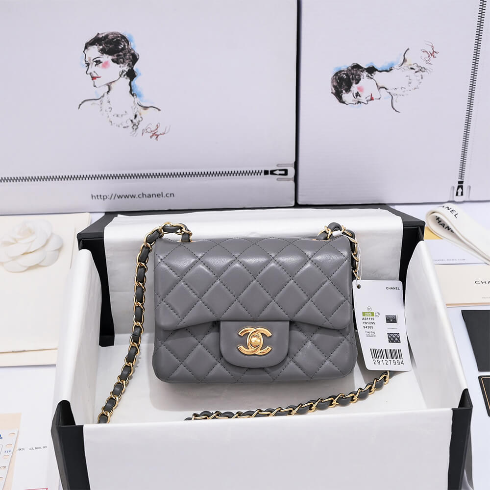 Chanel MINI FLAP BAG