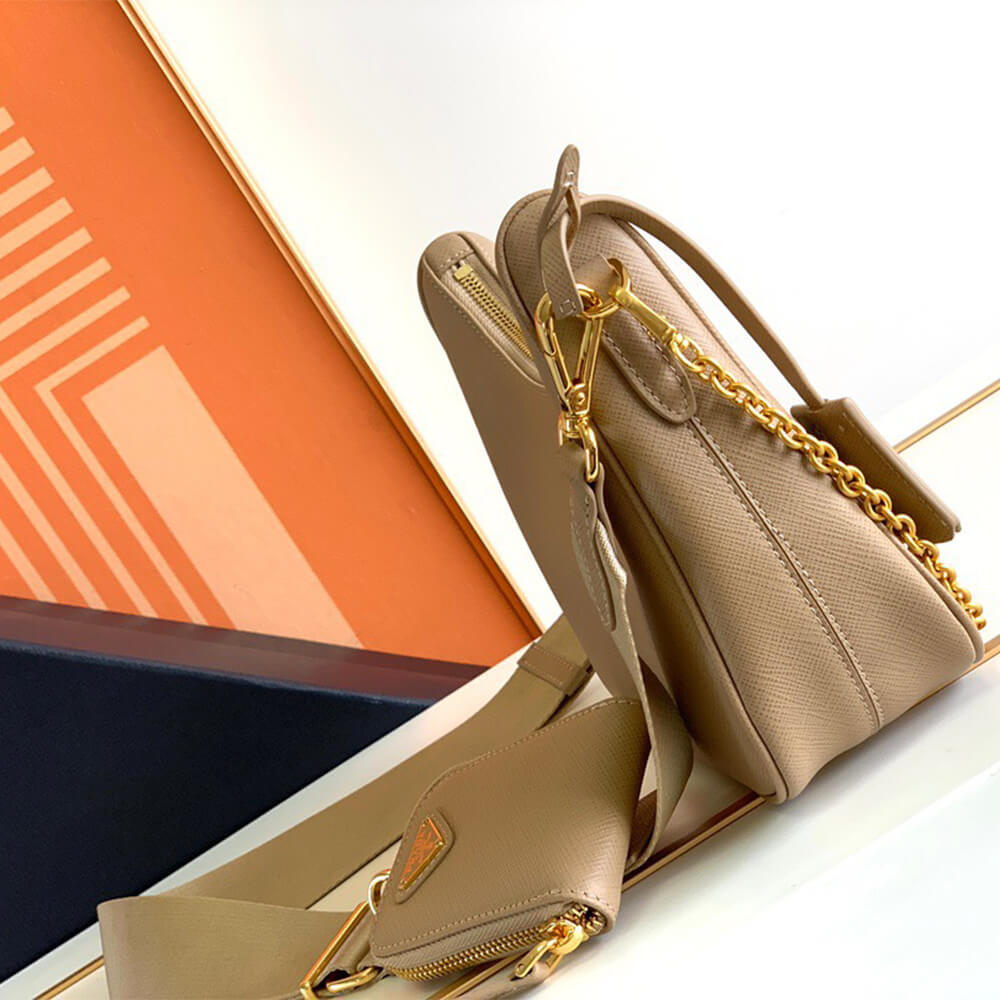 Prada Re-Edition 2005 Saffiano leather bag