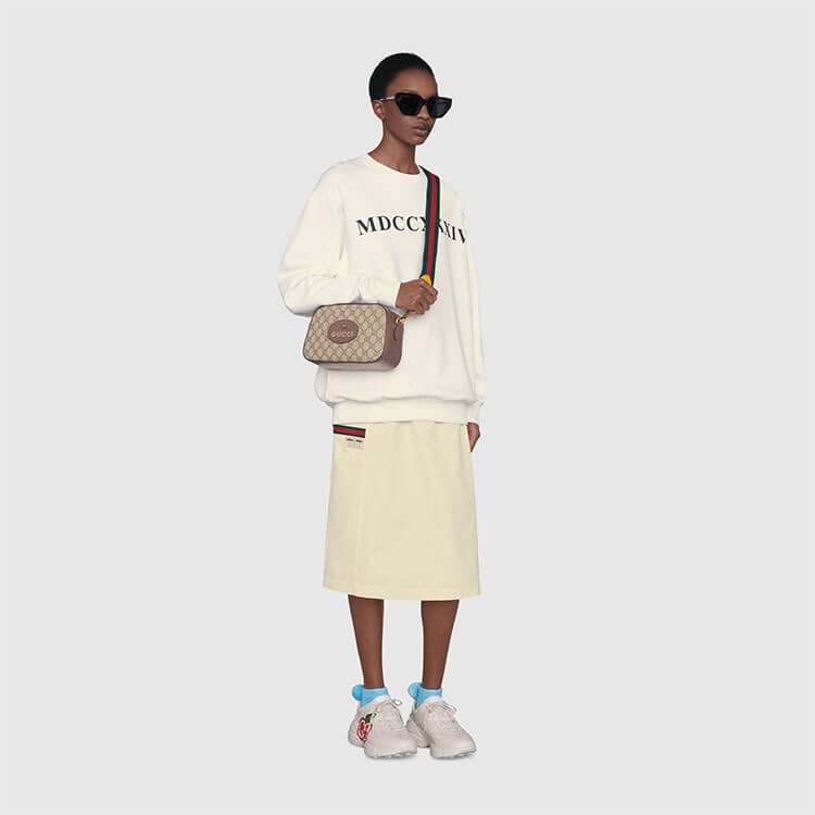 G*u*i neo vintage gg supreme messenger bag