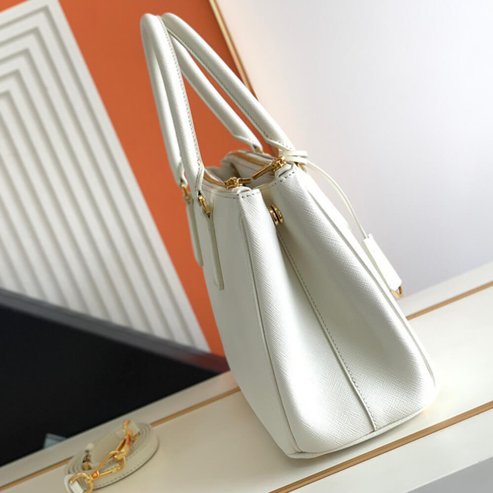 Medium Prada Galleria Saffiano leather bag