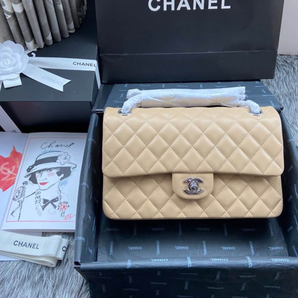 Chanel Classic Flap Medium