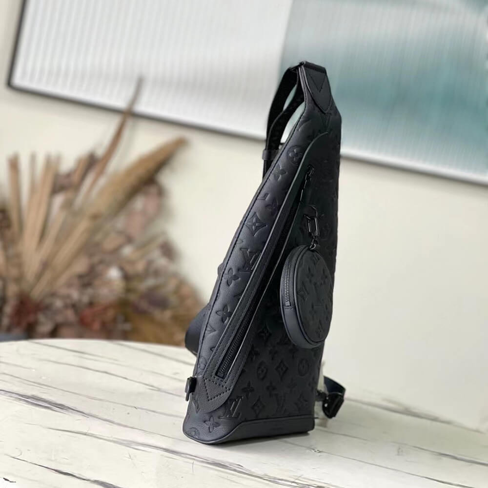 l**is V*t*n duo slingbag