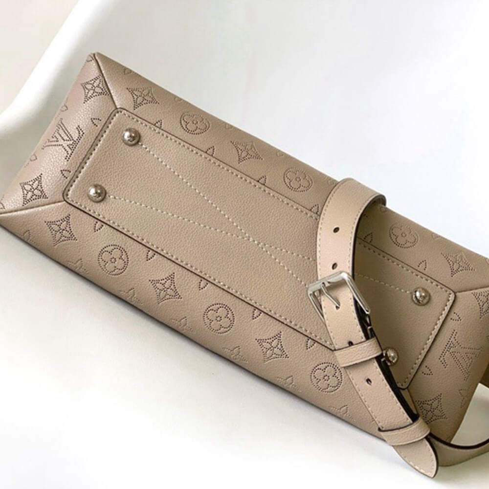 LV Hand It All PM