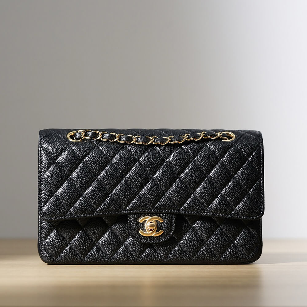 CHANEL Classic Flap Handbag(tax-free grade)