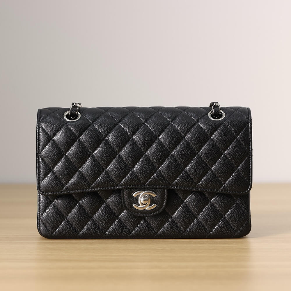 CHANEL Classic Flap Handbag(tax-free grade)
