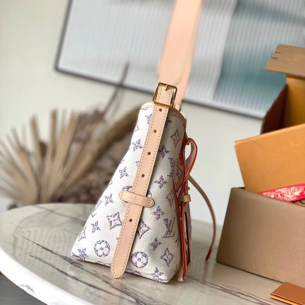 LV CarryAll PM