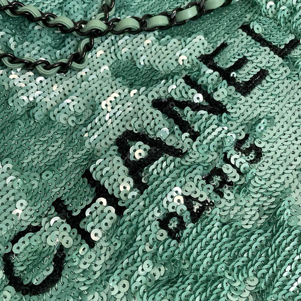 CHANEL SHOPPING BAG