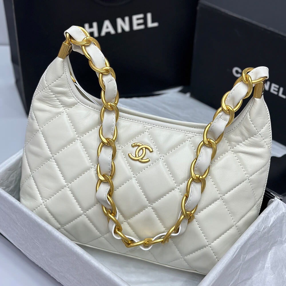 CHANEL HOBO BAG