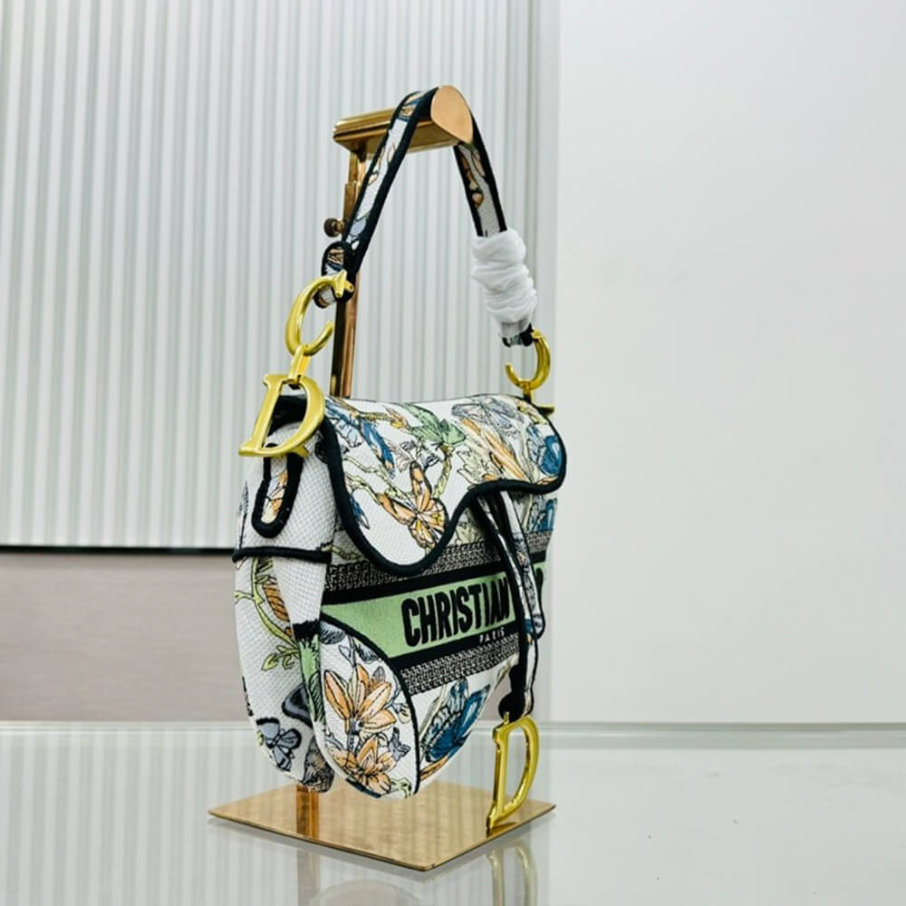 D*or saddle bag