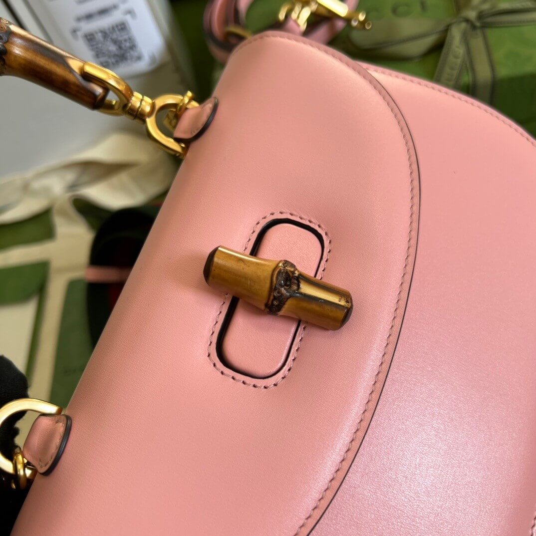 G*u*i bamboo 1947 jumbo gg small top handle bag