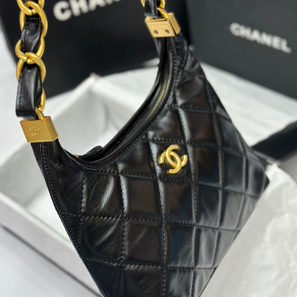 CHANEL SMALL HOBO BAG