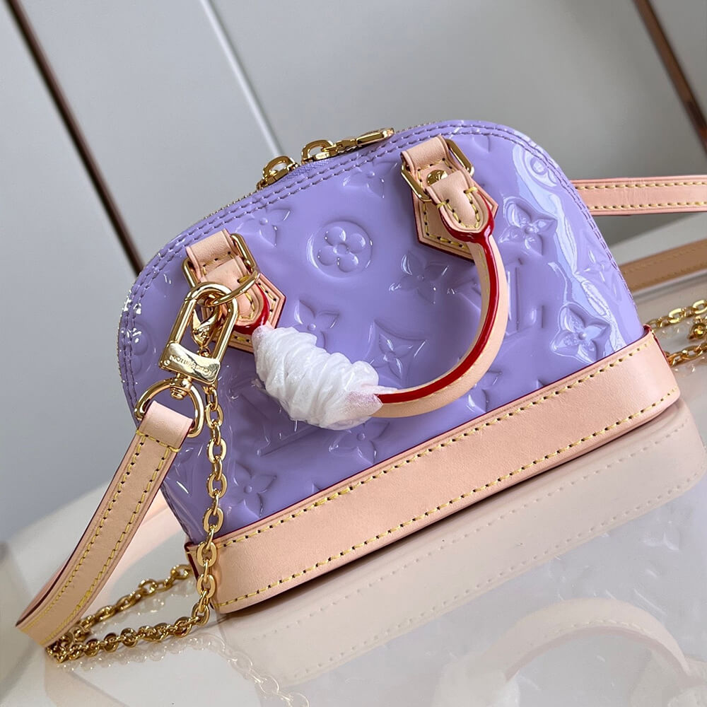 G*u*i padlock gg medium shoulder bag
