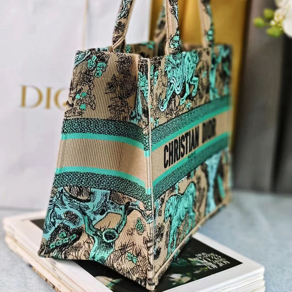 Medium Dioriviera Dior Book Tote