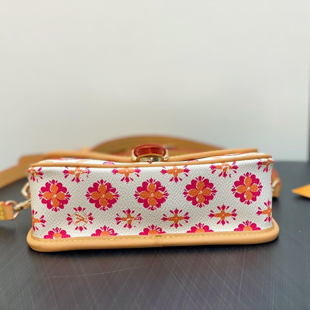 LV Nano Diane