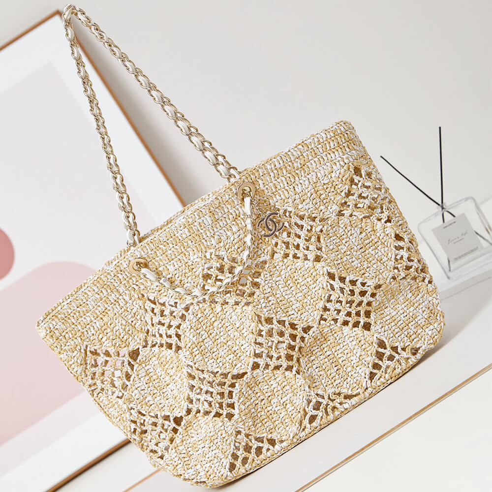 CHANEL Maxi Shopping Bag(high-end grade)