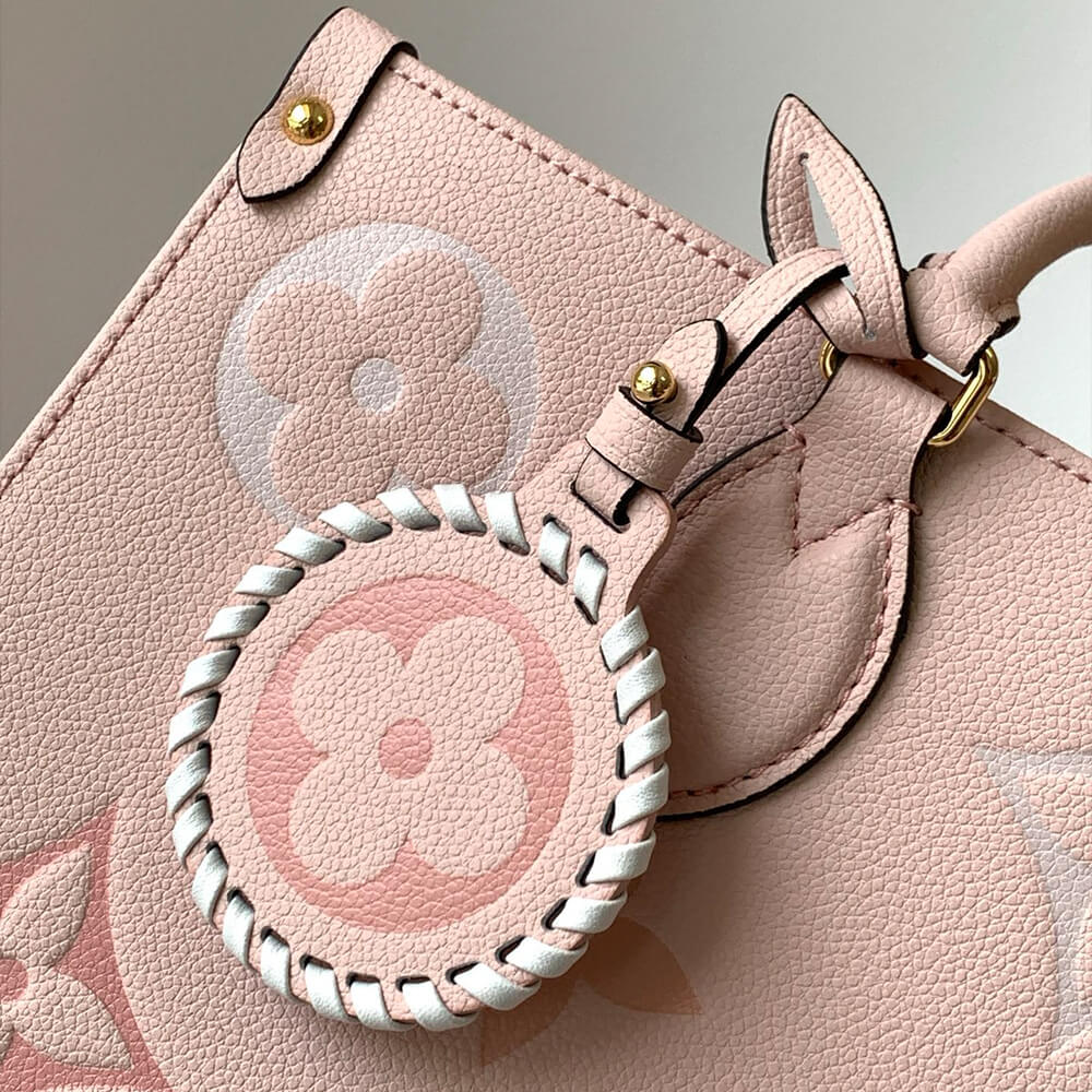 LV OnTheGo MM