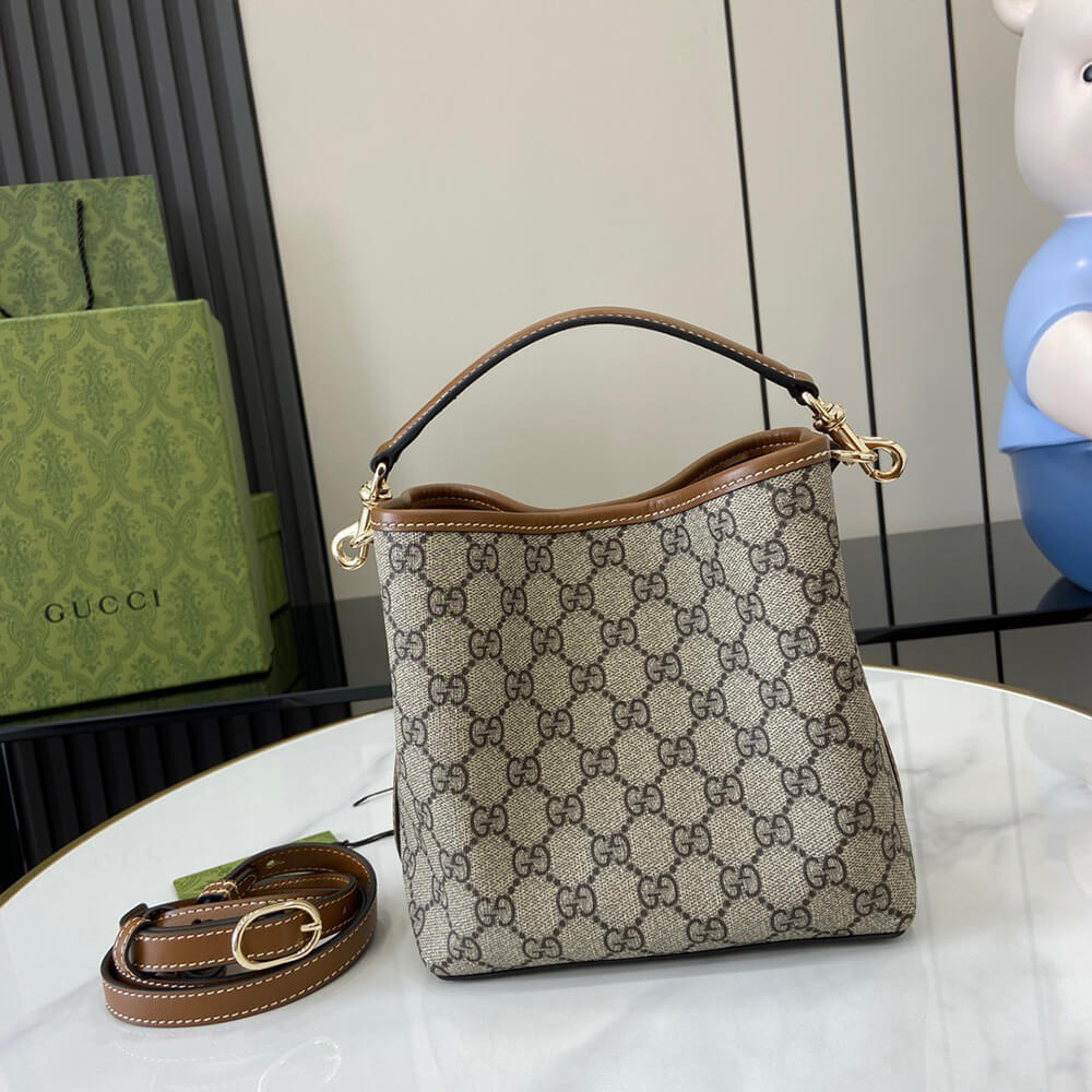 GG Emblem mini bucket bag