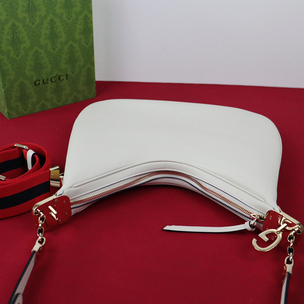 G*u*i attache large shoulder bag