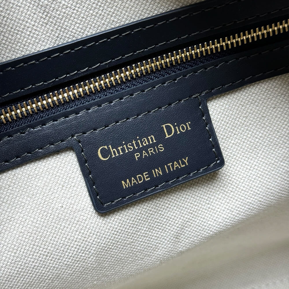 Dior Groove 25 Bag