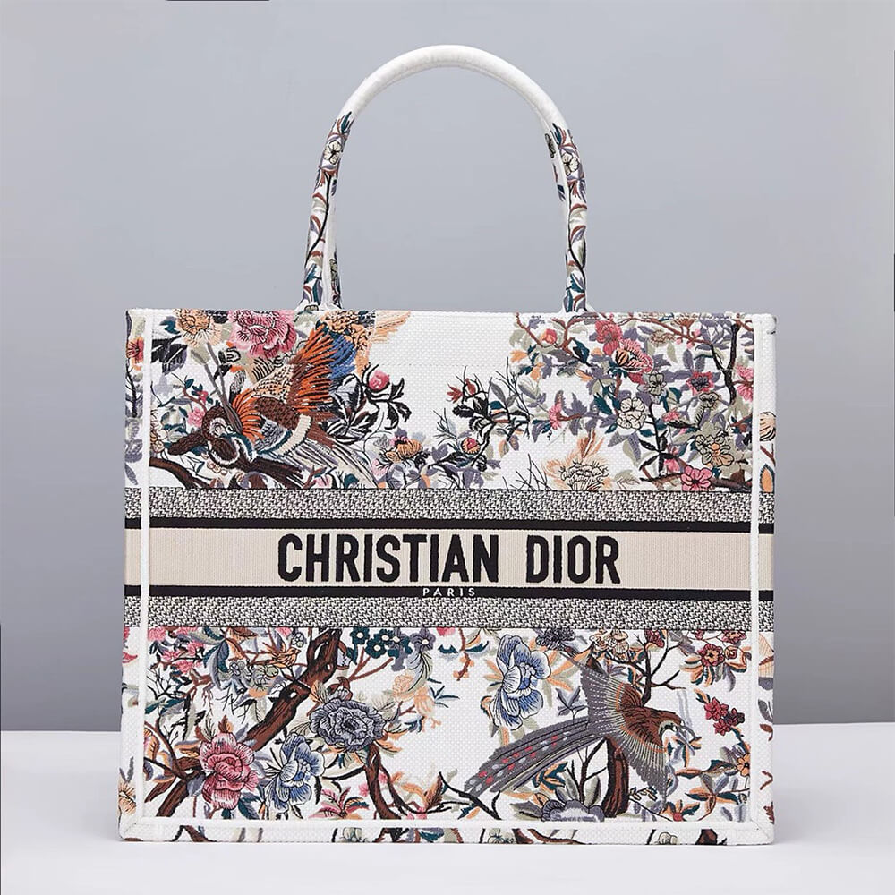 Dior LARGE DIOR BOOK TOTE