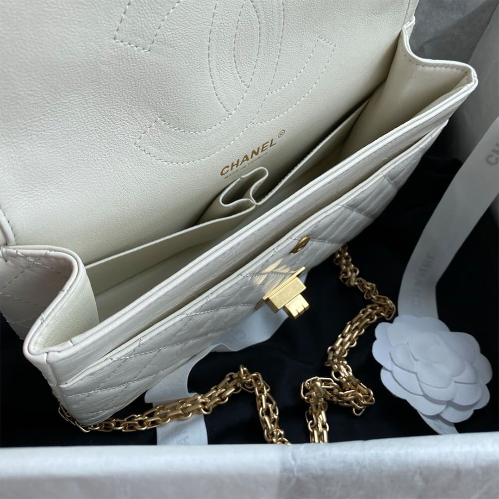 CHANEL 2.55 HANDBAG(high-end grade)