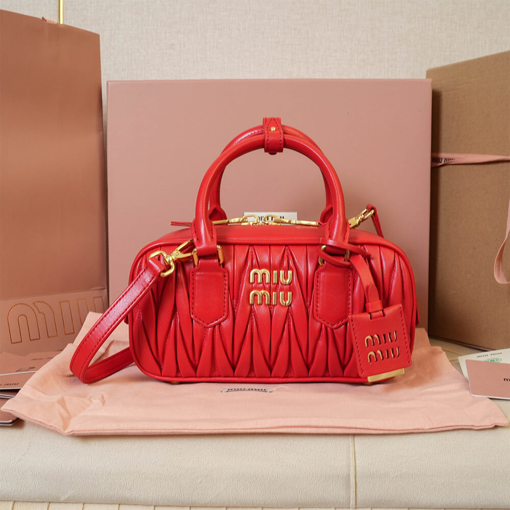 MIUMIU Medium Arcadie matelasse nappa Bag(HIGH-END GRADE)