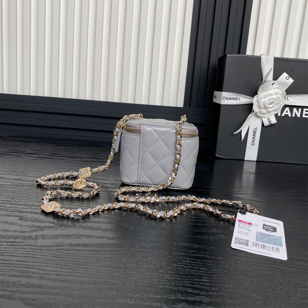 CHANEL Small Vanity with Chain(HIGH-END GRADE)
