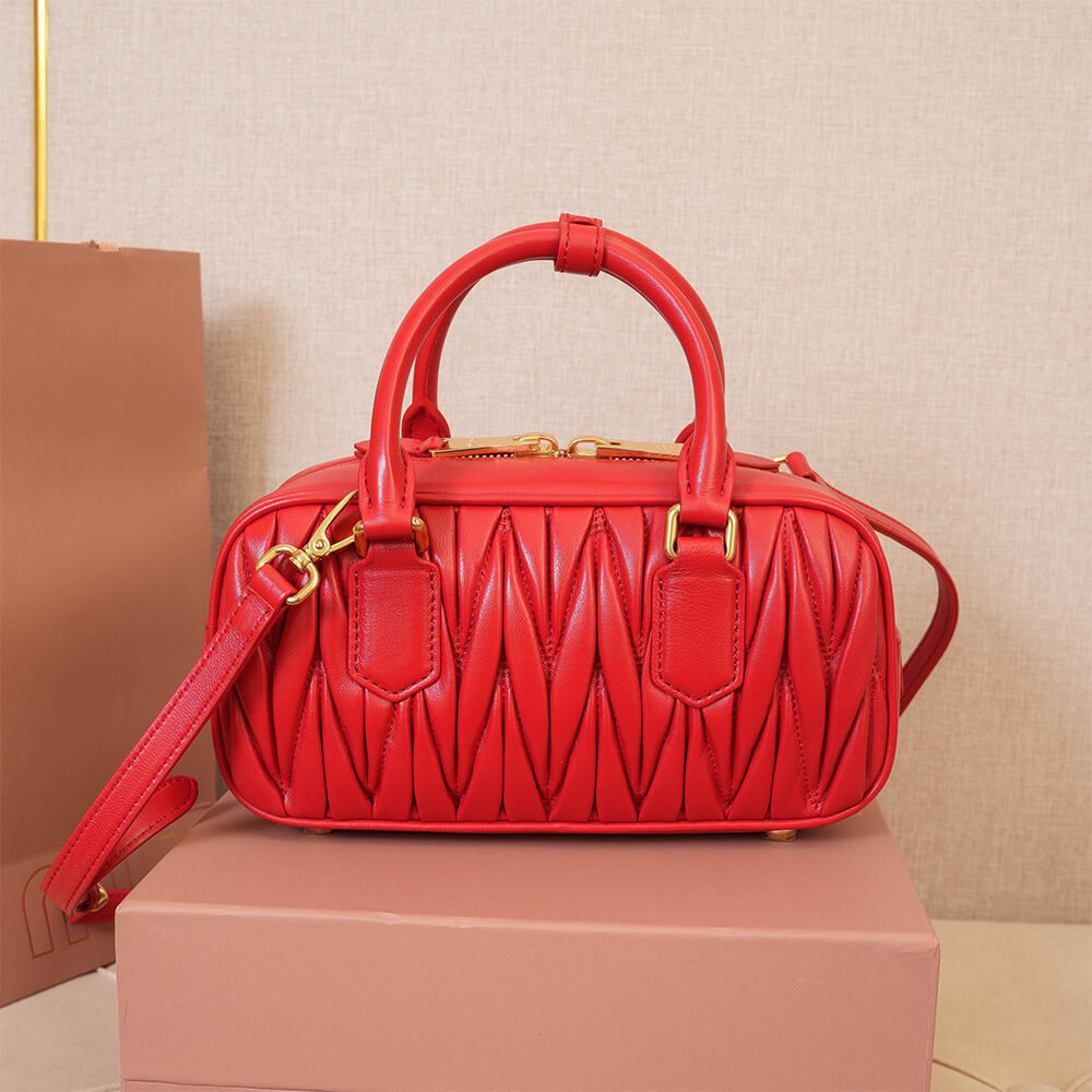 MIUMIU Medium Arcadie matelasse nappa Bag(HIGH-END GRADE)