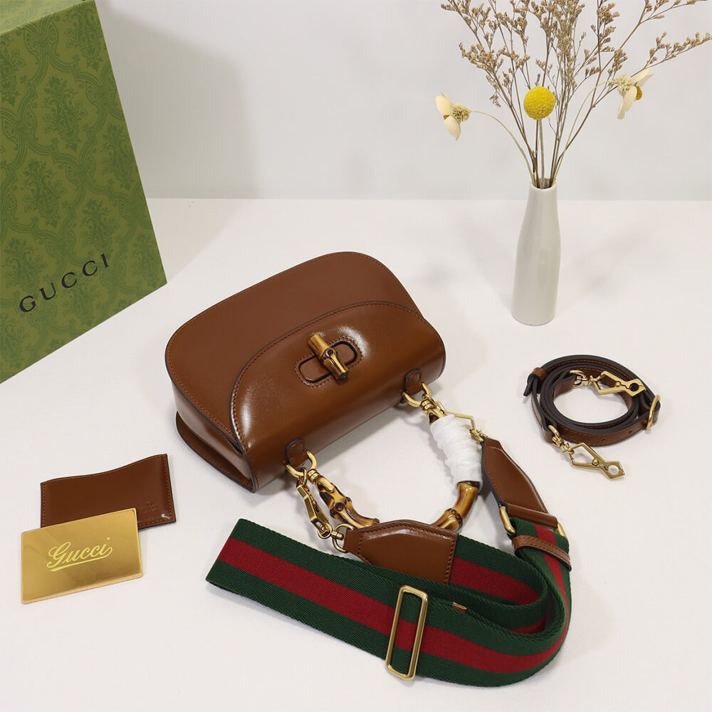G*u*i bamboo 1947 medium top handle bag(tax-free grade)