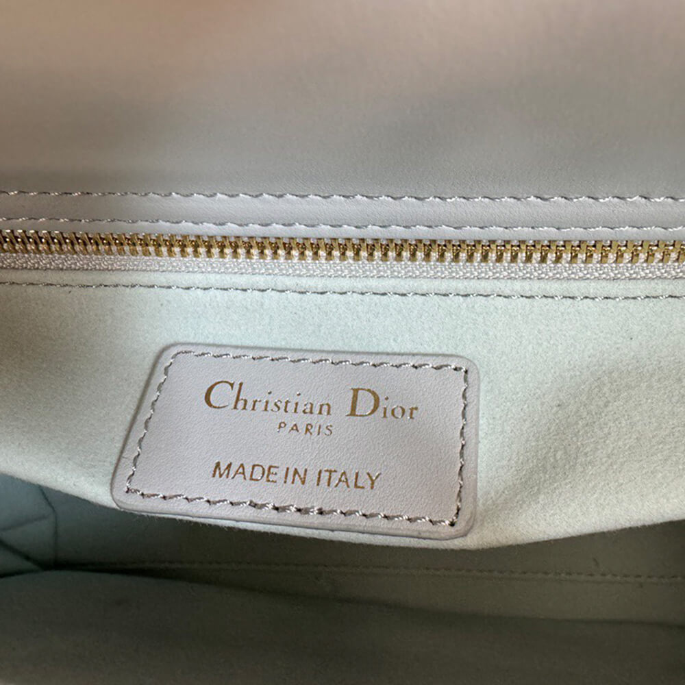 Medium Lady Dior Bag(HIGH-END GRADE)