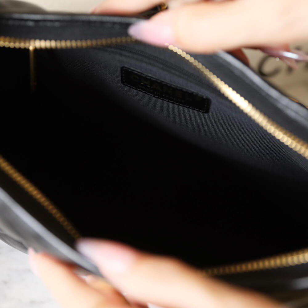 CHANEL HOBO BAG(HIGH-END GRADE)