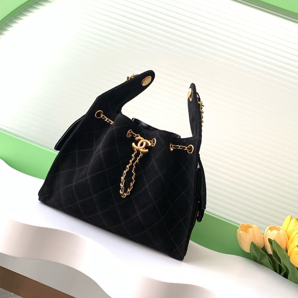 CHANEL 25 Small Handbag SUEDE(high-end grade)