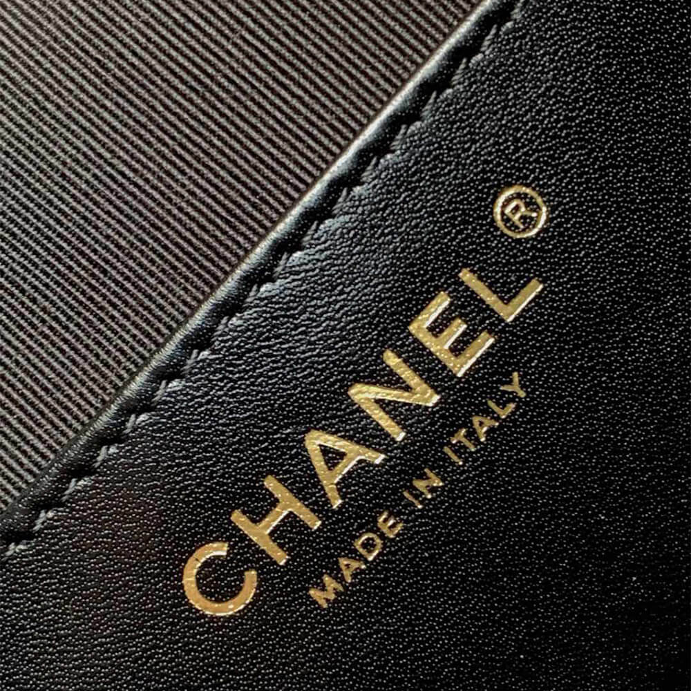 CHANEL 25 Small Handbag SUEDE(high-end grade)