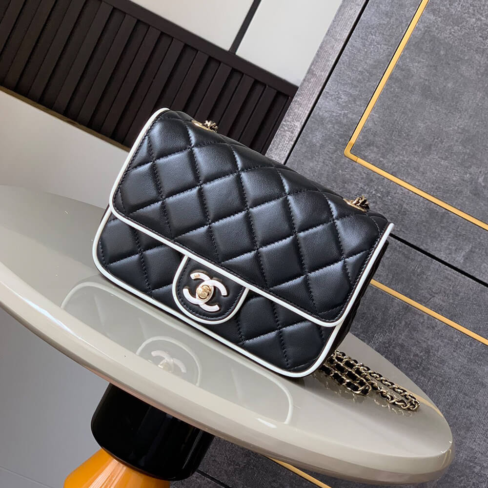 CHANEL Mini Flap Bag(HIGH-END GRADE)
