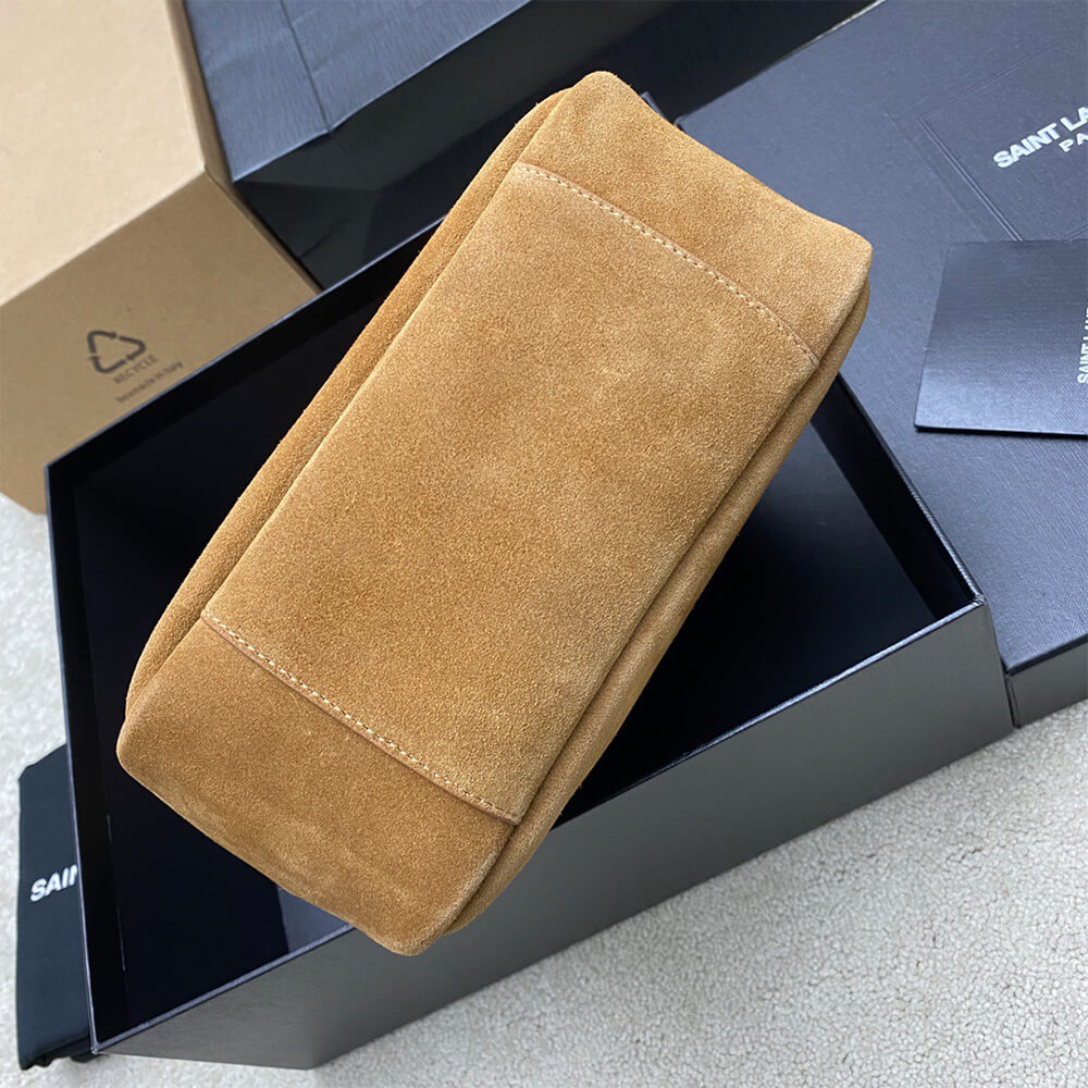 YSL le 5 a 7 supple small suede