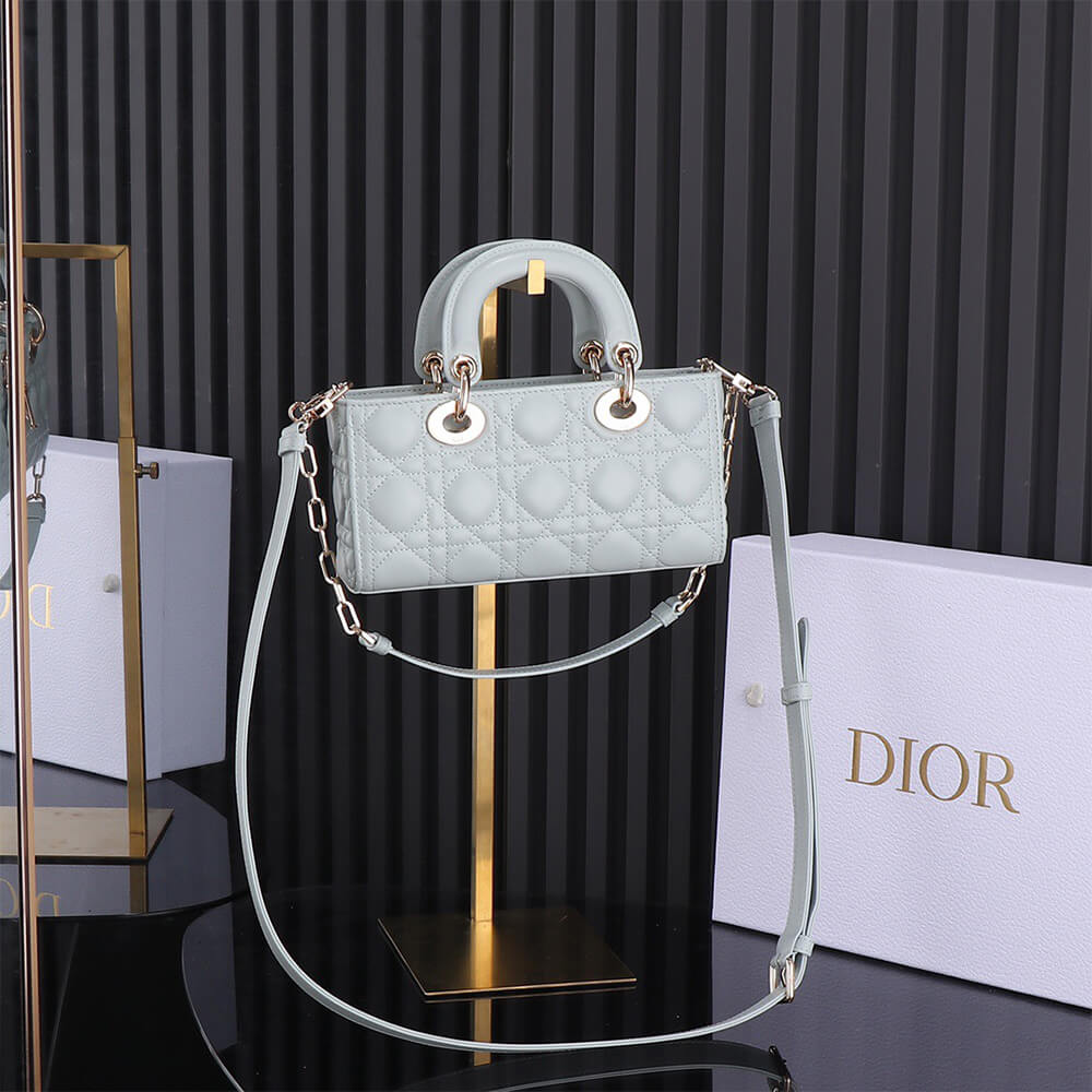 Dior Small Lady D-Joy Bag(HIGH-END GRADE)