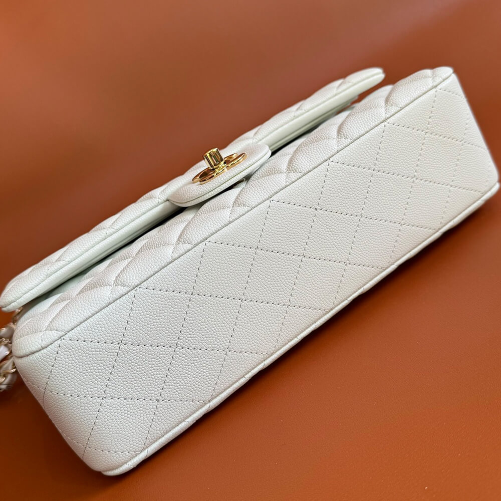 CHANEL CLASSIC FLAP HANDBAG(Tax-free Grade)