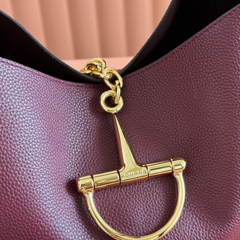 G*u*i softbit maxi shoulder bag(high-end grade)