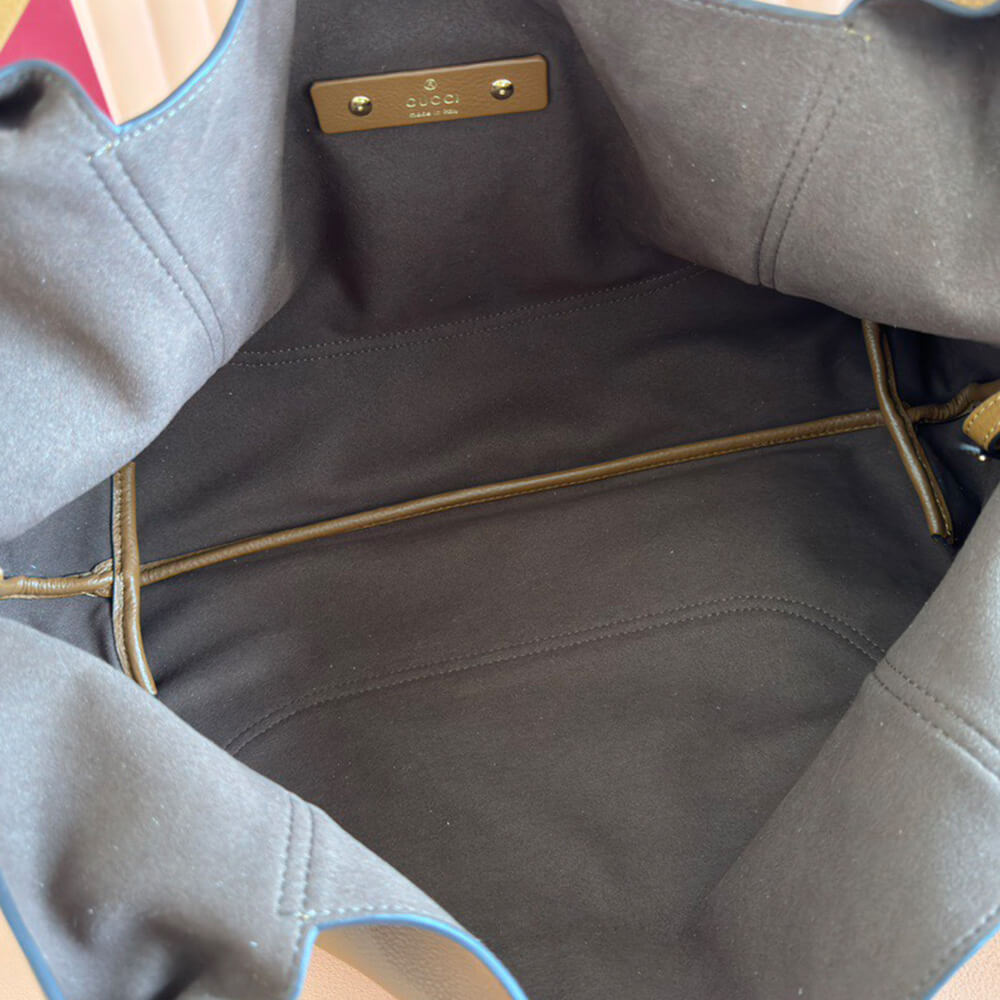 G*u*i softbit maxi shoulder bag(high-end grade)