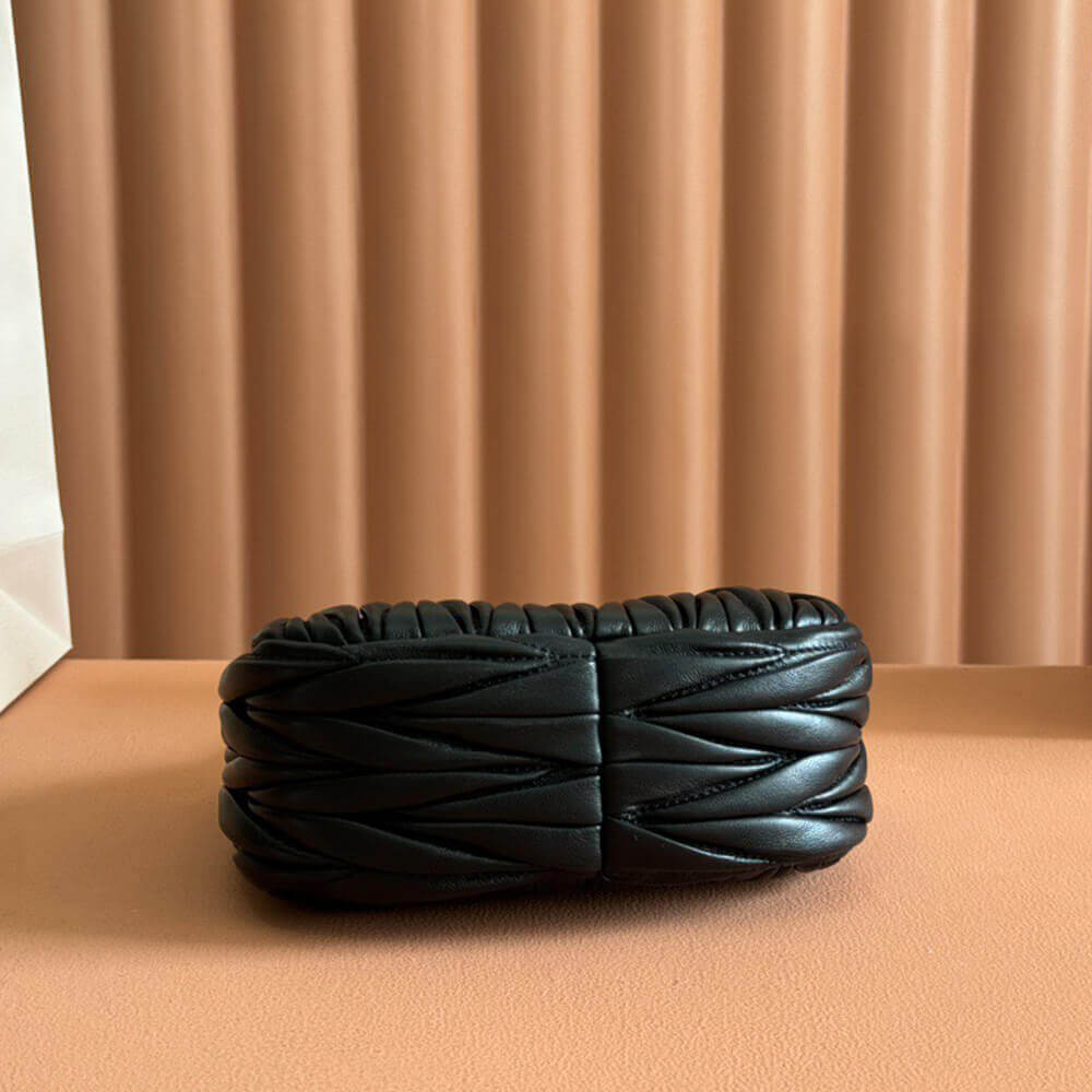 Mini Wander matelasse nappa leather hobo bag(high-end grade)