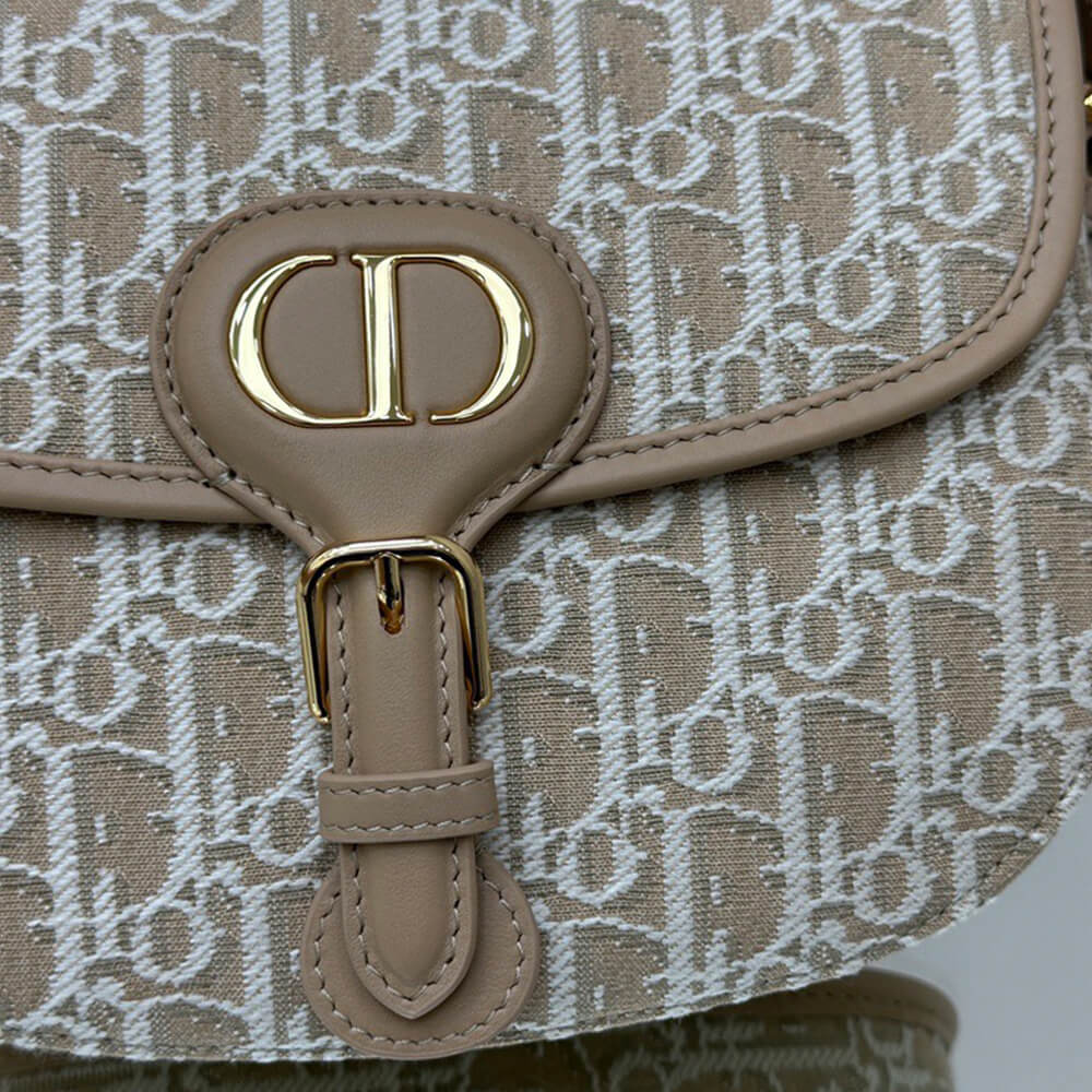 Dior Medium Dior Bobby Bag(HIGH-END GRADE)