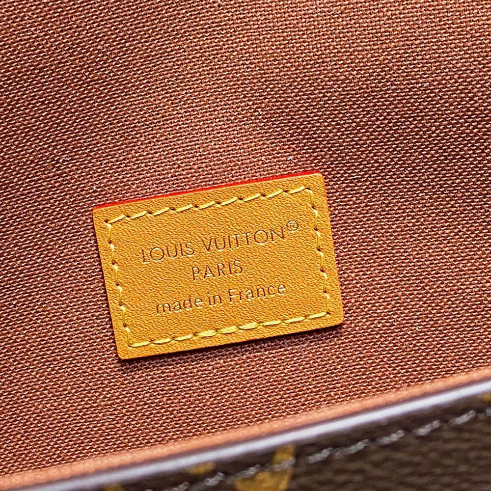 LV Steamer Wearable Wallet