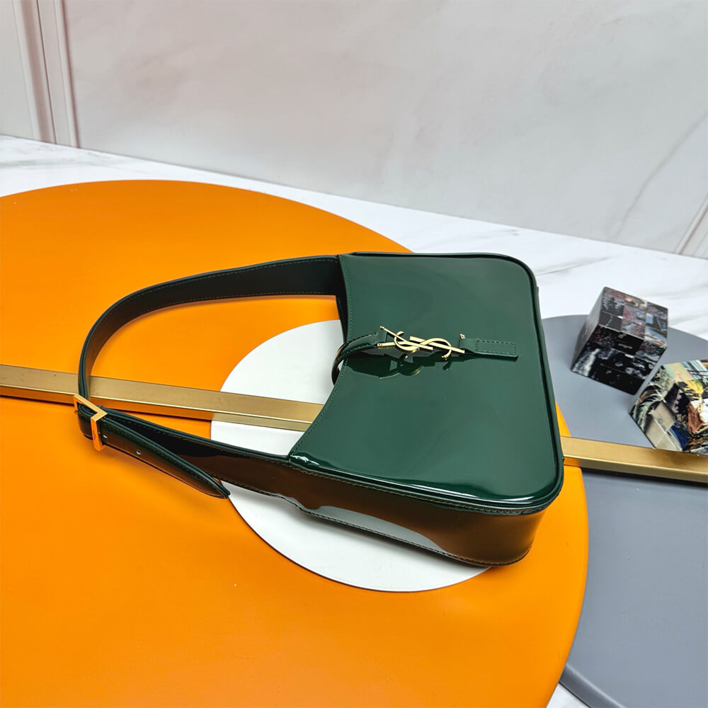 YSL le 5 a 7 in patent leather(HIGH-END GRADE)
