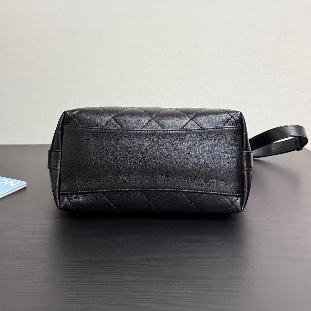 CHANEL Large Bucket Bag(high-end grade)