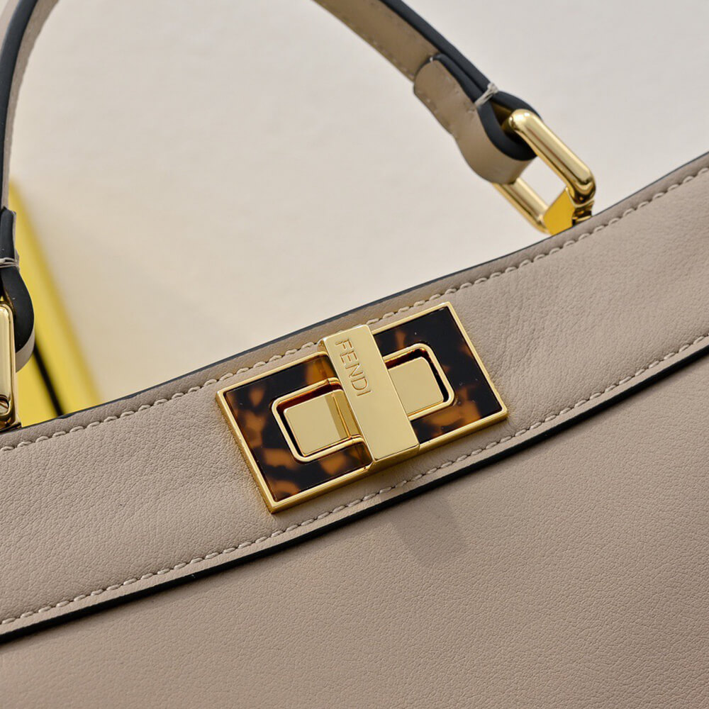 FENDI Peekaboo ISeeU Small(high-end grade)