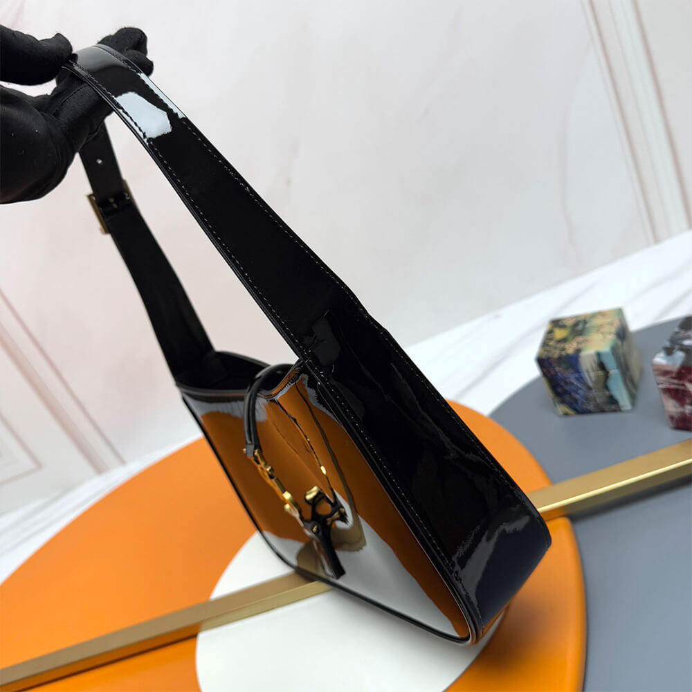 YSL le 5 a 7 in patent leather(HIGH-END GRADE)