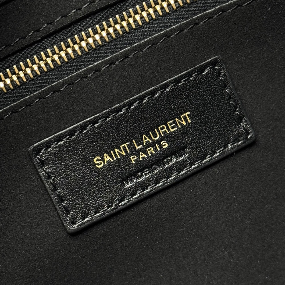 YSL le 5 a 7 in patent leather(HIGH-END GRADE)