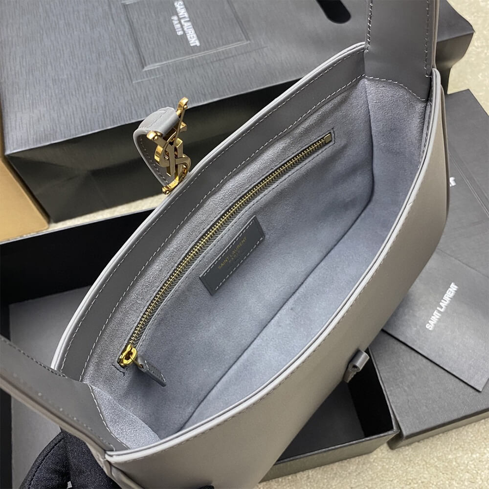 YSL le 5 a 7 in smooth leather